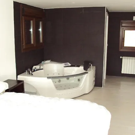 En El Burguillo - Picos Pardos Cra-av-1088 Casa de Férias