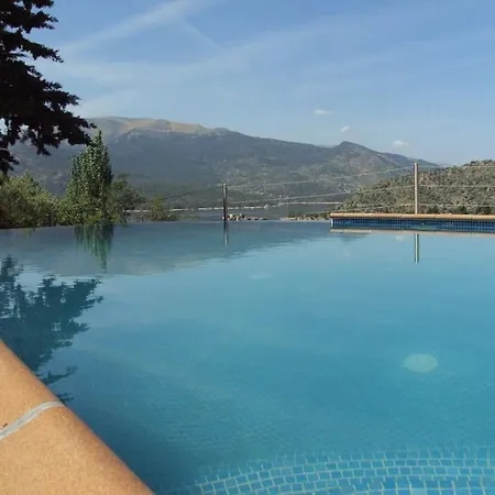 En El Burguillo - Picos Pardos Cra-av-1088 Casa de Férias